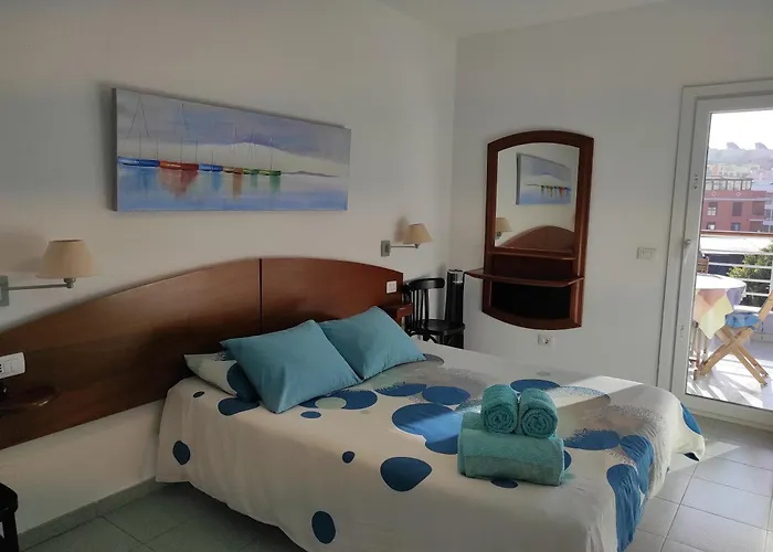 Lovely Flat With Sea-view, 1 Minute Walk To *