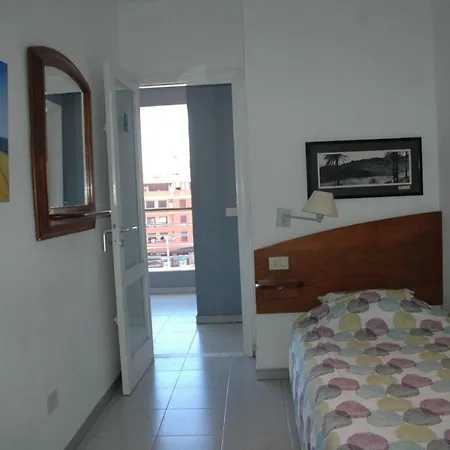 Lovely Flat With Sea-view, 1 Minute Walk To Διαμέρισμα